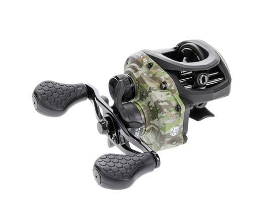 Lew's American Hero Camo Baitcasting Reel